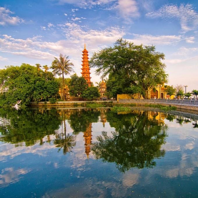 10 Di tích lịch sử ở Hà Nội bạn nhất định nên khám phá