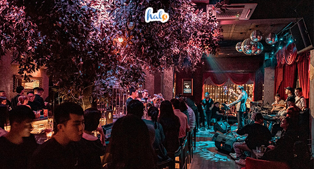 ay lounge
