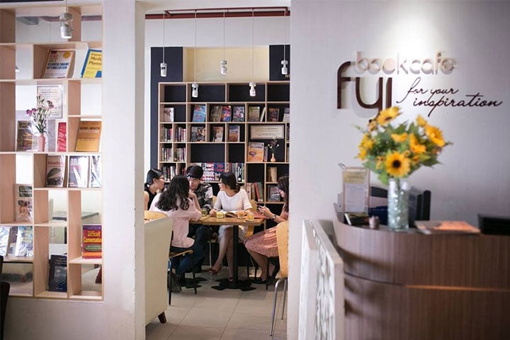 FYI Book Cafe