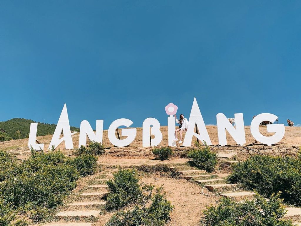 Chinh phục núi Langbiang Đà Lạt với những trải nghiệm khó quên