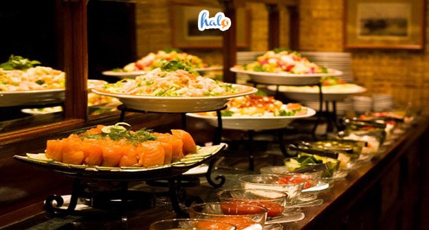 Quảng Ninh mở cửa buffet hải sản vào những ngày nào trong tuần?
