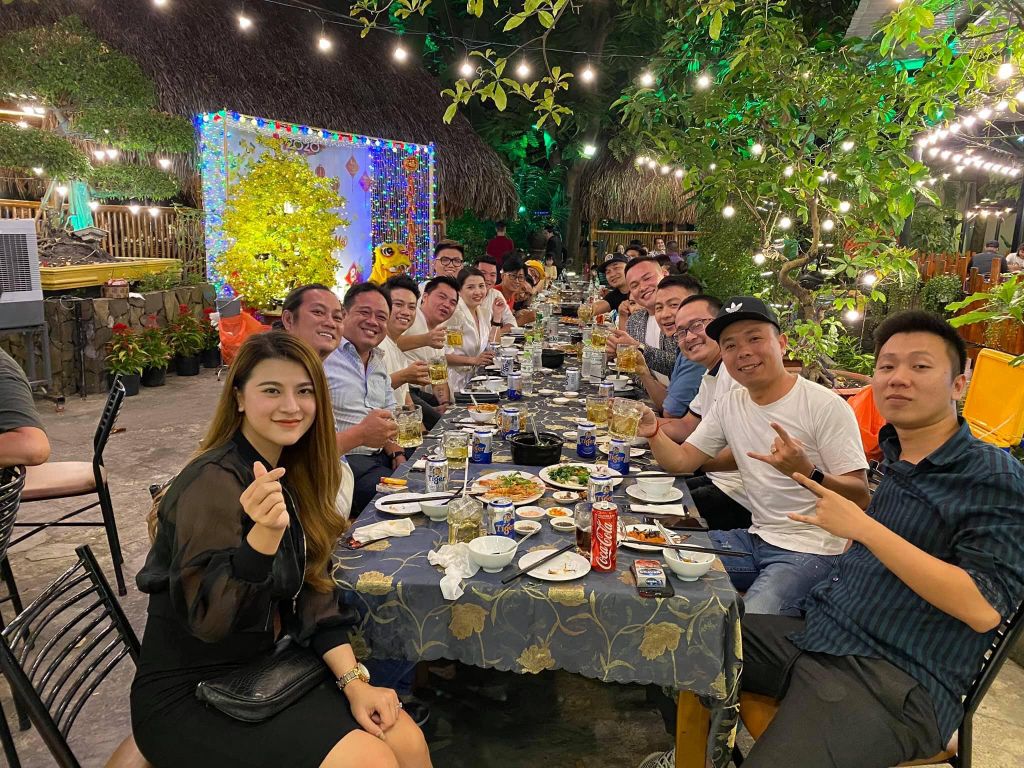 10 Nhà hàng tổ chức sinh nhật ở Sài Gòn decor cực đẹp HaloTravel
