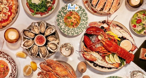Những món hải sản tươi sống nào được phục vụ tại chuỗi buffet Poseidon?
