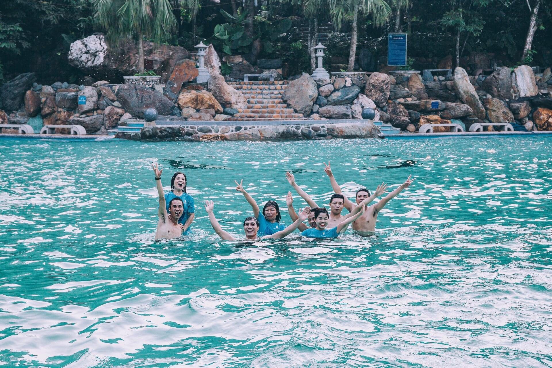 Hồ bơi tại Thiên Sơn Suối Ngà Ba Vì Resort