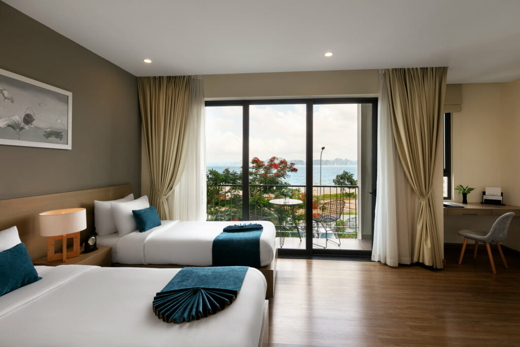 La Batisse Hotel Halong - resort Hạ Long gần biển
