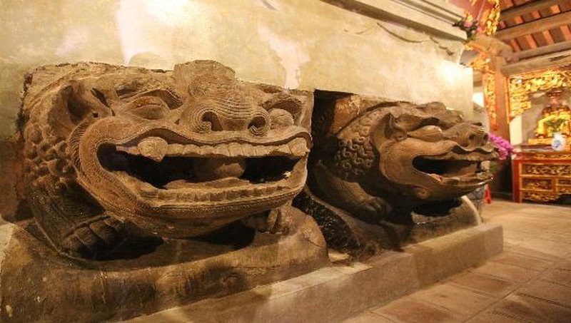Các cổ vật tại chùa Hương Lãng Hưng Yên